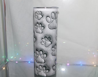 Mug tumbler 20 oz with optical 3D motif paws