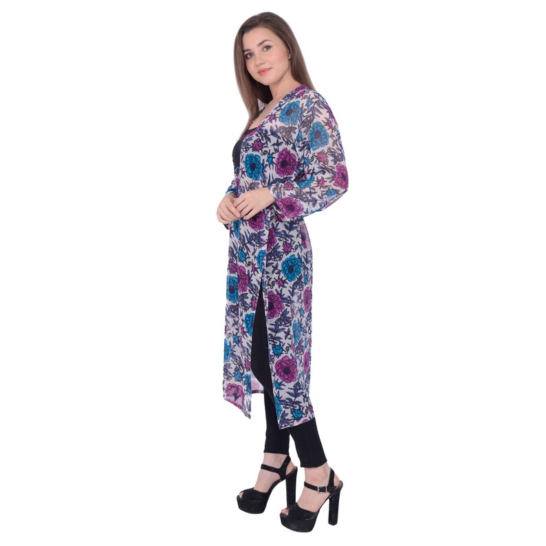 100/% Pure Georgette White Floral Printed Long Shrug CasualBeach Wear
