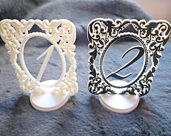 Números de mesa para bodas enmarcados, marcos de estilo barroco impresos en 3D.