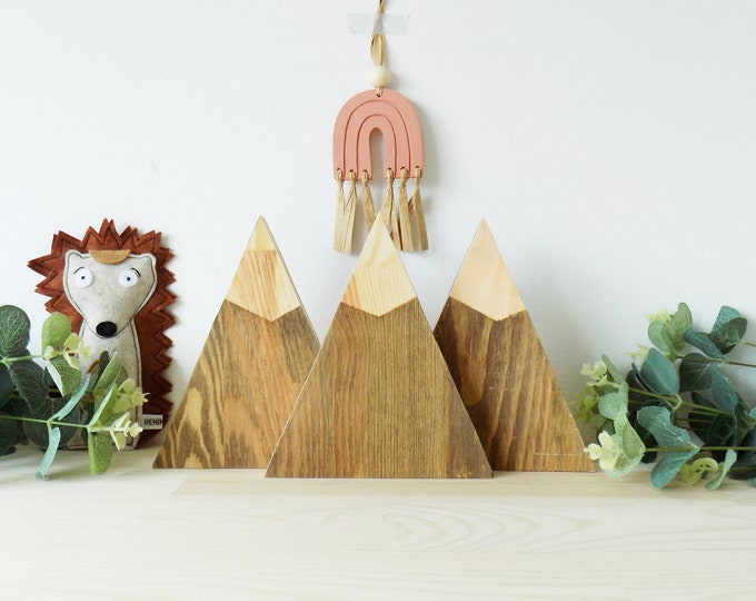 Maker of wooden nursery and home decor in South by EasternSapphire