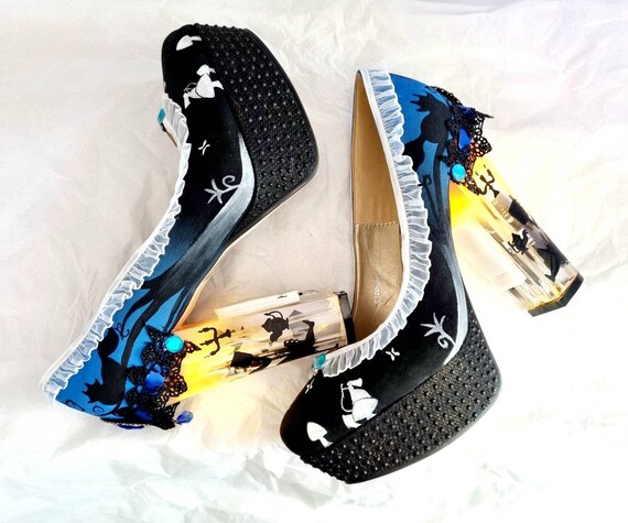 Alice in Wonderland Led Heels Light up 