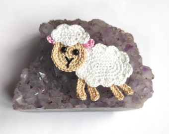 Crochet sheep applique, farm applique