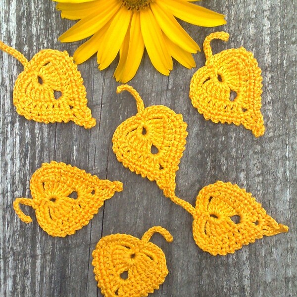 Set of 6 yellow  leaves Crochet  Small autumn leaves