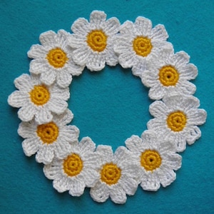 Daisy crochet 10pcs Decorative flowers 1,2&quot; White flower Daisy applique Decorative flowers
