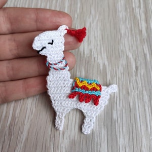 Crochet Llama applique, Tiny embellishment Alpaca