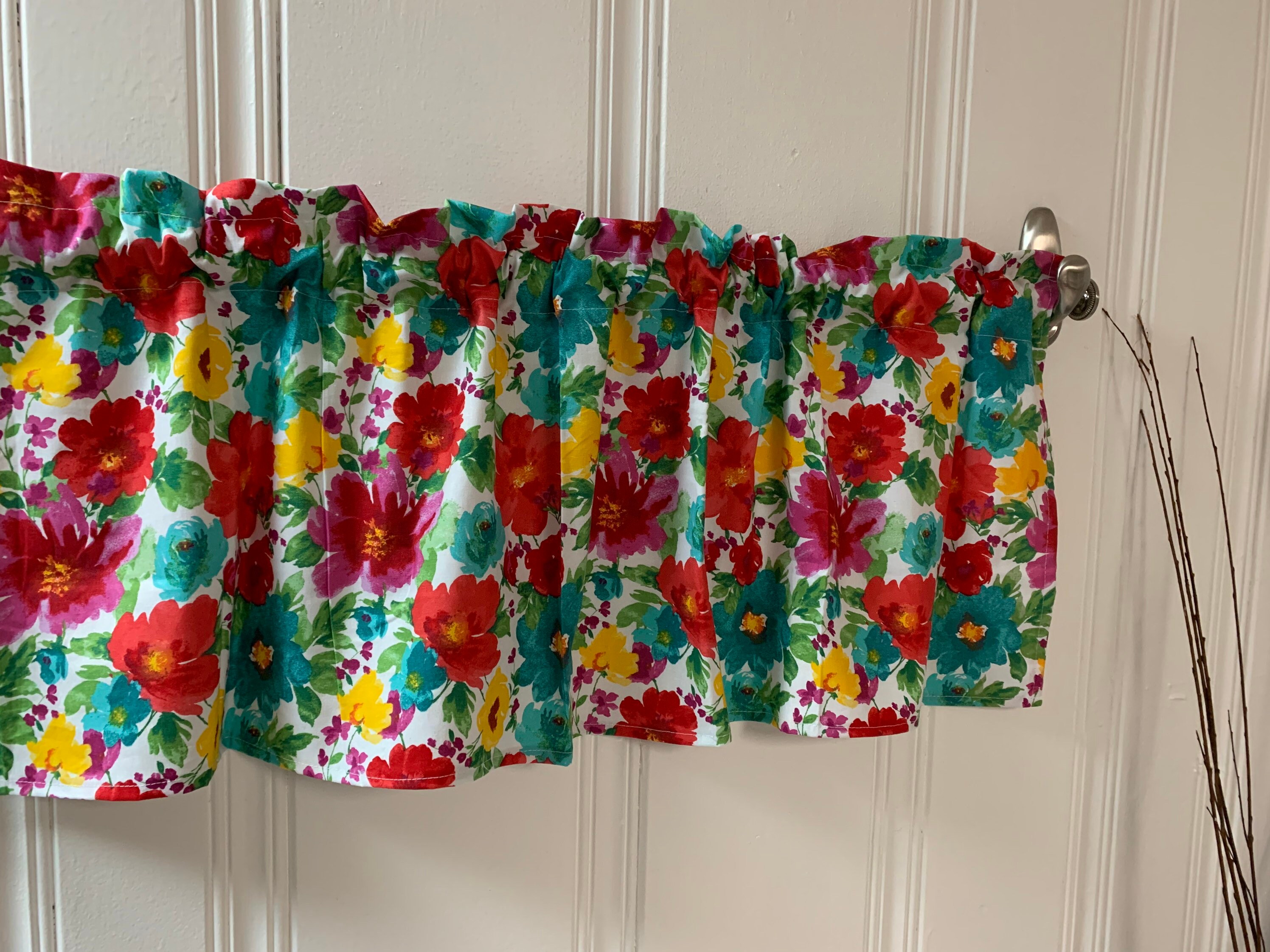 Pioneer woman kitchen on sale curtains