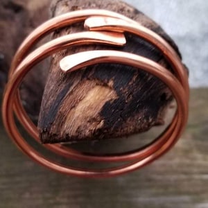 Copper bangle, overlapping bangle, six gauge copper bangle, smooth copper bangle, arthritis bangle, moderate weight copper bangle.