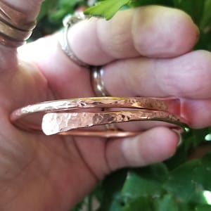 Hammered Copper bypass bangle bracelets, eight gauge copper, copper bracelets, overlap copper bangle mid weight, stackable arthritis bangle