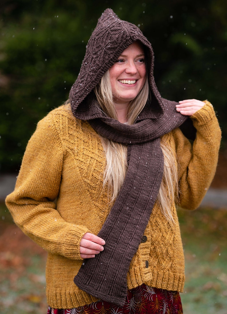 PDF Knitting Pattern Holyrood Hooded Scarf #714 - Etsy