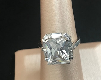 Stunning Sterling Silver Cubic zirconium Ring 7