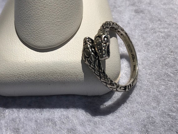 Cool Sterling Silver Snake Ring 7.5 - image 3