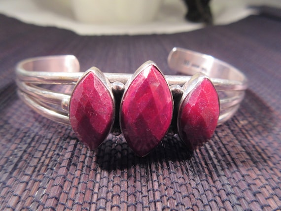 Chic Sterling Silver Raspberry Colored Gemstone C… - image 1
