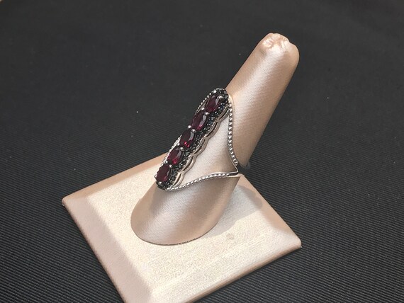 Chic Sterling Silver Garnet Ring STS 8 - image 4