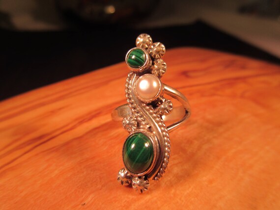 Cool Tribal Sterling Silver Pearl and Green Turqu… - image 2