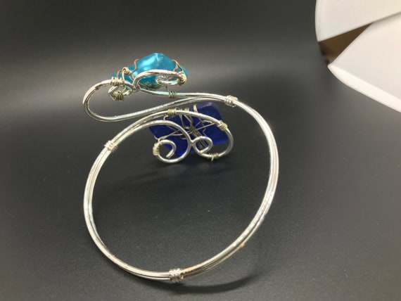 Unique Silver Quartzite Bracelet - image 5