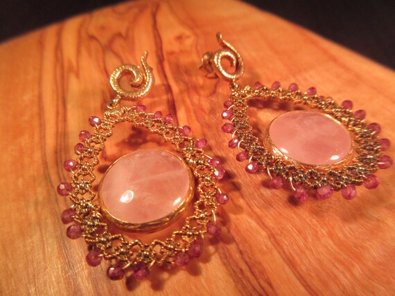 Delicate Blush Pink Earrings - image 3