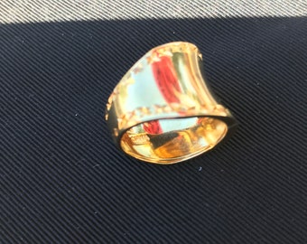 Chic Sterling Silver Gold Wash Ring 8