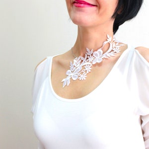 Unique Gift Handmade Mom Gift Mother Gift Mother&#39;s Day Gift White Lace Necklace Statement Necklace Silver Necklace Mom Gift For Her