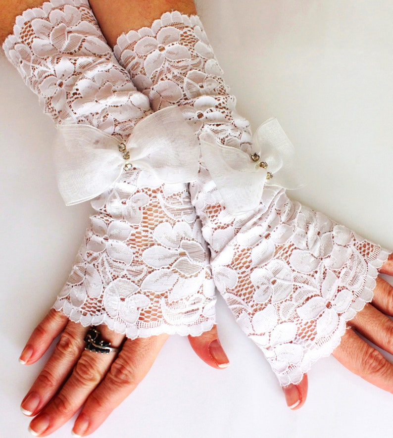 Mitaines Blanches Femme main image 1