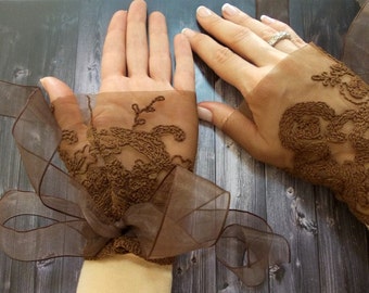 Brown lace wedding cuff, bridal wristlet cuff glovelet cuff, costume cuff, autumn winter spring wedding trends, wedding top shop