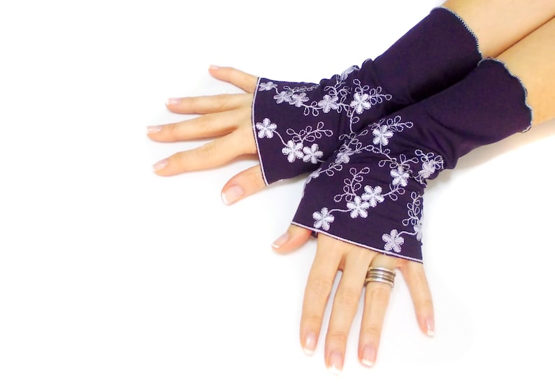 Purple Fingerless Gloves, Mmbroidered Jersey Mittens, Prom Dress Gloves