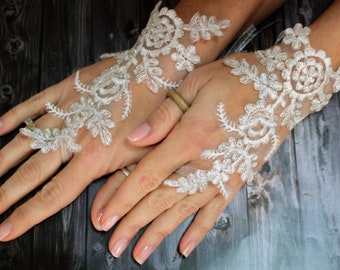 Wedding Lace Fingerless Gloves White Dainty Bridal Gloves Silver-Embroidered Lace Gloves Cuff Wedding Bride Gift For Bride Gift For Weedings