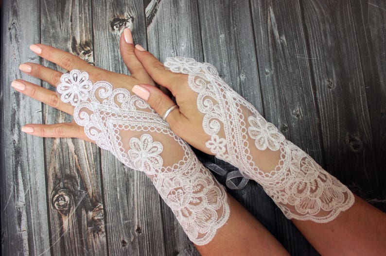 Ivory lace gloves wedding, bridal white gloves fingerless lace gloves, bridal accessories, french lace image 1