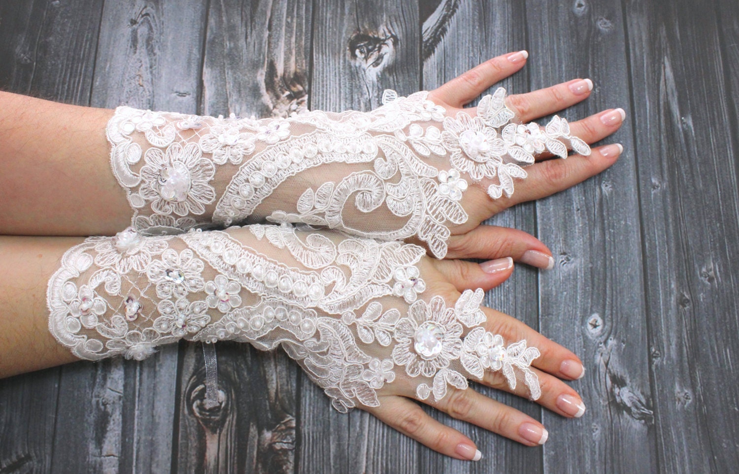 Wedding Lace Gloves, French Lace Gloves, Bridal Lace Gloves, Lace