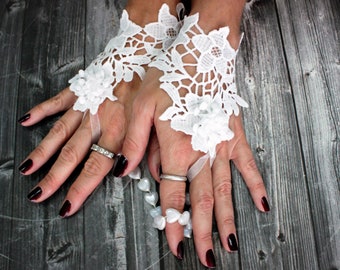 White bridal short lace gloves, flower girls wedding accessories, cute bridal fingerless gloves, 3D flower gloves, bridal cuff, Wedding gift