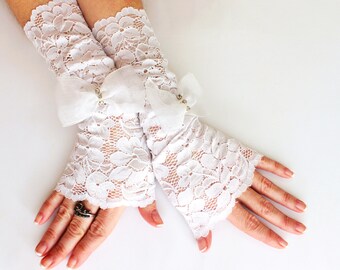 White long lace gloves wedding cuff, white mittens, white fingerless bridal gloves, gift for her, victorian wedding belly dance boho bride