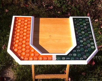 Arte de tapas de botellas - Logotipo "U" de los Miami Hurricanes - Superficie lisa y dura - Excelentes reseñas