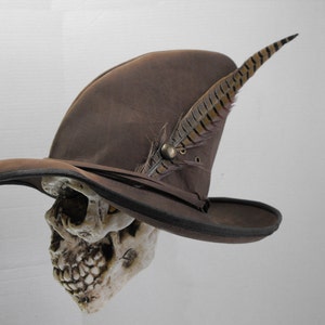 Wizard (Brown) FREE SHIPPING*