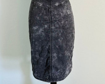 Black-Gray Acid Wash Mini-Early 2000s/Mid to High Waist/ Denim & Lycra Mini Skirt