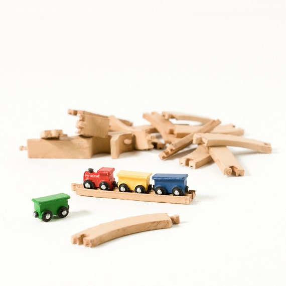 Miniature Model Train Set # 999 Artisan Miniatures 1//12th Scale