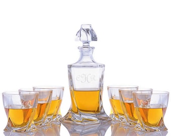 Personalized Crystal Whiskey Decanter Set – Quadro Design, Engraved Barware Gift