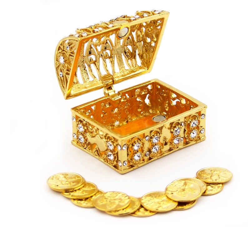 Elegant Gold Treasure Box Wedding Arras Set With 13 Coins Etsy
