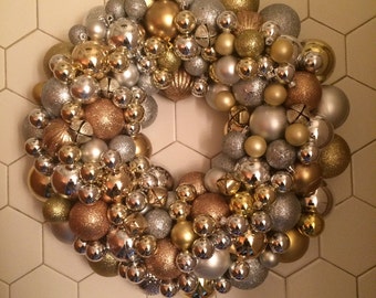 Holiday ornament wreath