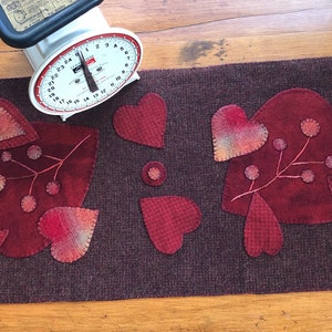 True Love- Wool Applique Pattern (31" x 13")