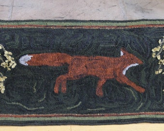 Willow Fox- Primitive Rug Hooking Pattern (22" x 49")