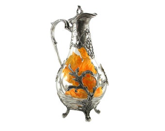 Bouteille raffinée, verseuse, en italien art nouveau verre de style et d'étain. modèle exclusif