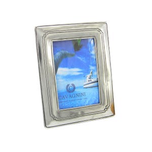Picture Frame in solid metal, Technique of casting metal. Glossy surface. Chiselled by master craftsmen in Italy 3"1/2 x 5"