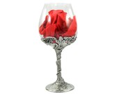 Large Goblet Elegant glass for wine Of great importance. Made in Italy glass robust and classy