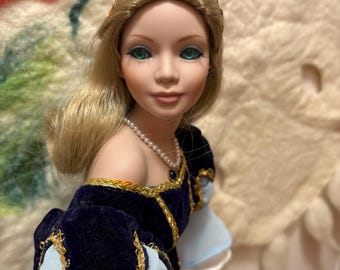 Danbury Mint Cinderella Doll 16" | Green, Sapphire Necklace, Chiffon Dress, Pink Shoe Ring Holder