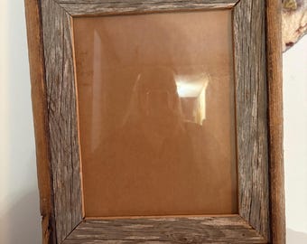 Reclaimed Barnwood Picture Frame – Rustic Farmhouse Gallery Wall Decor (16x19 Outer, 10.5x13.5 Inset)