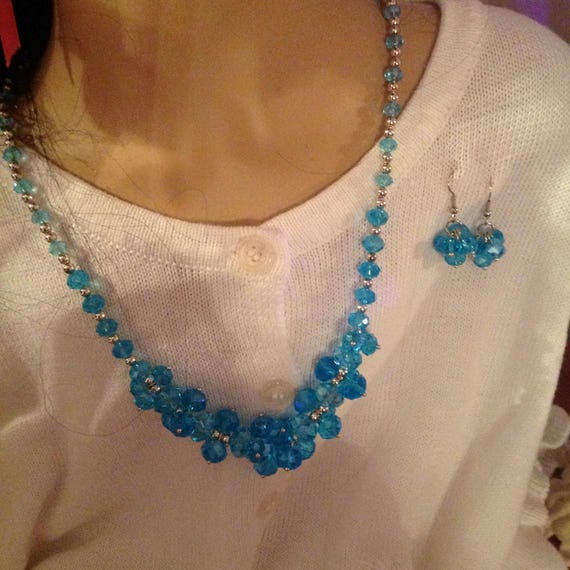 Vintage Necklace Aqua Blue Crystal Bead Cluster Ne