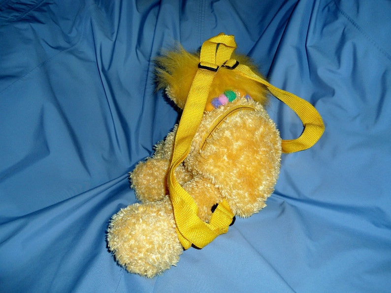 Vintage Colorful Sesame Street Zoe 18 inches Yellow Soft T Plush Toddler Backpack in Excellent Condition Like New