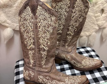 New Handcrafted Corral Brown Crater Bone Embroidered Cowgirl Boots Size 7.5 M
