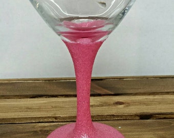 Glitter Stemmed Wine Glass, Light Pink Glitter Wine Glass, Pink Wine Glass, Custom Wine Glass, Bridal Party, Wedding Gift, Wedding Favor