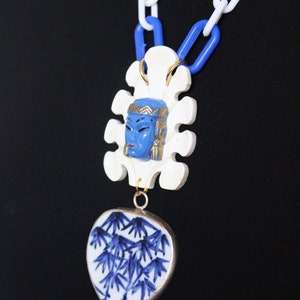 Asian sautoir necklace, denim blue and white, foliage ceramic, blue and white links, ASIAN PRINCESS