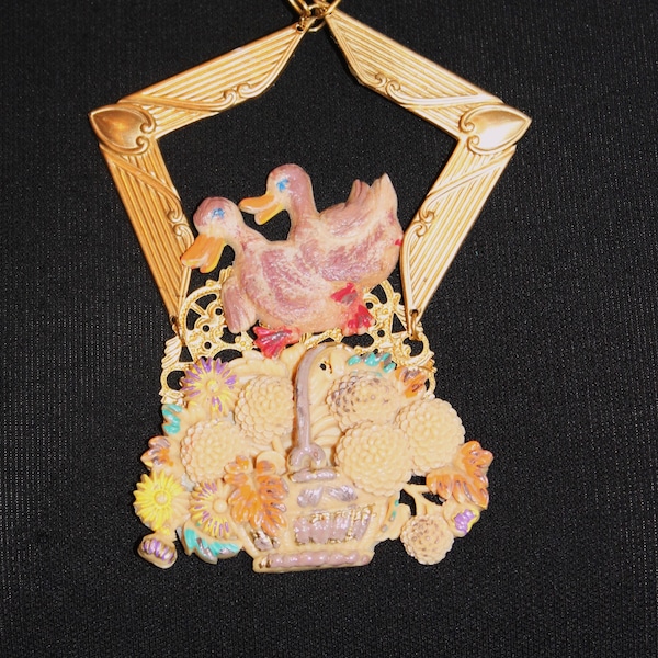 Collier sautoir champêtre, panier fleuri, canards, automne, vintage, campagnard, TABLEAU BUCOLIQUE !